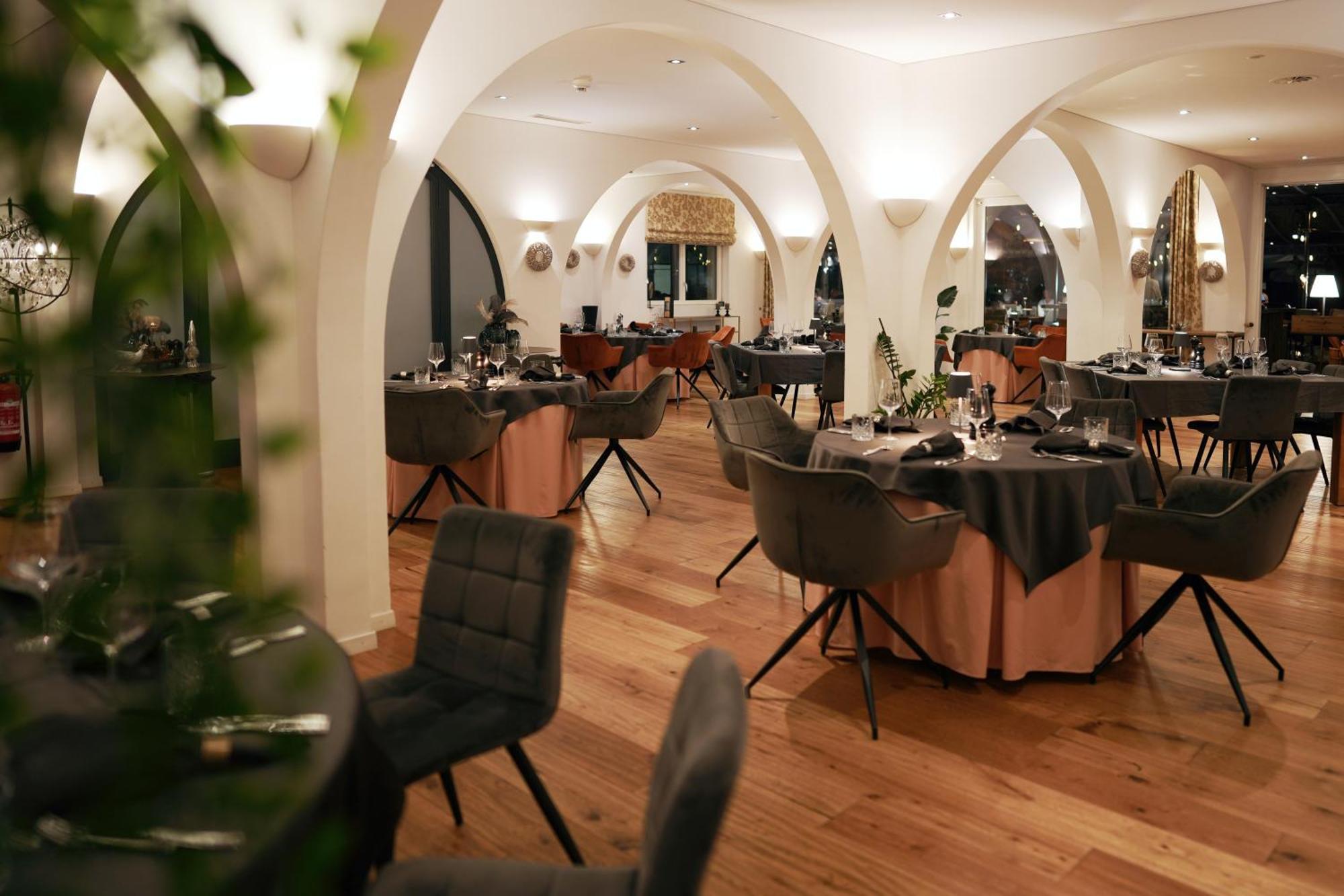 Parkhotel Лангентал Екстериор снимка